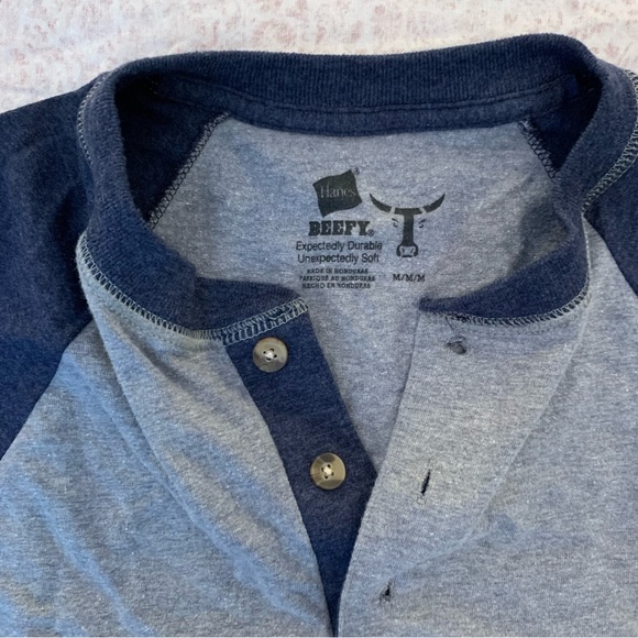 Hanes Beefy-T long-sleeve colorblock heather henley in oxford grey and slate EUC - Picture 3 of 3